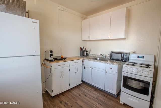 1221 E 3rd Street, Winslow, AZ 86047