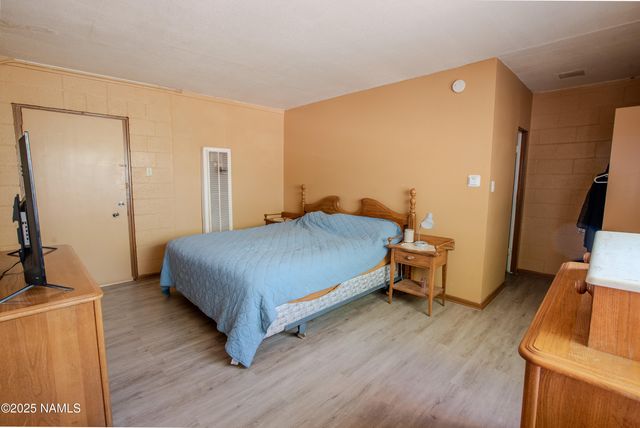 1221 E 3rd Street, Winslow, AZ 86047