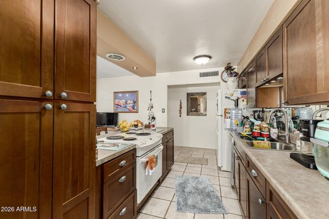 1109 E BISHOP Drive, Tempe, AZ 85282