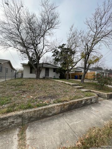 910 Grosvenor, San Antonio, TX 78221