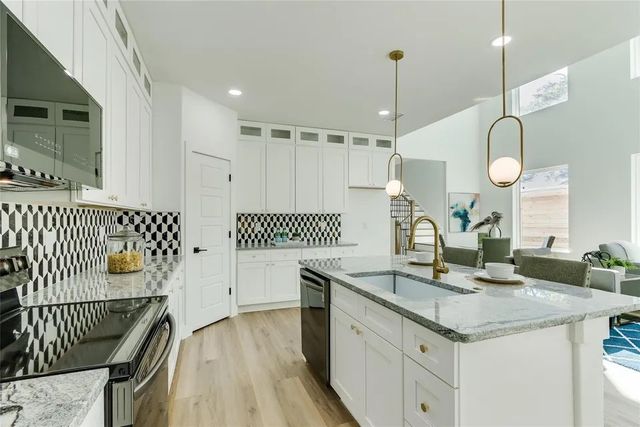 4023 Abilene, Dallas, TX 75212