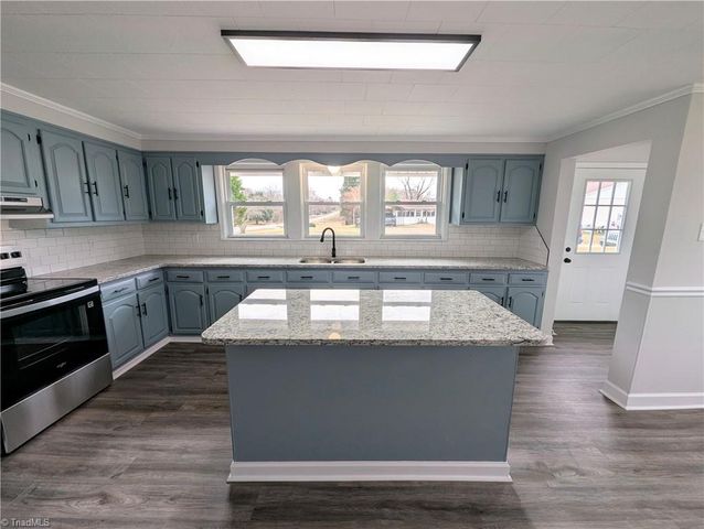 4229 N Fuller Mill Road, Thomasville, NC 27360
