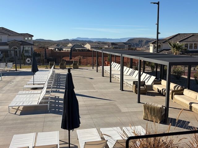 2292 E ARENA ROJA DR, Washington, UT 84780