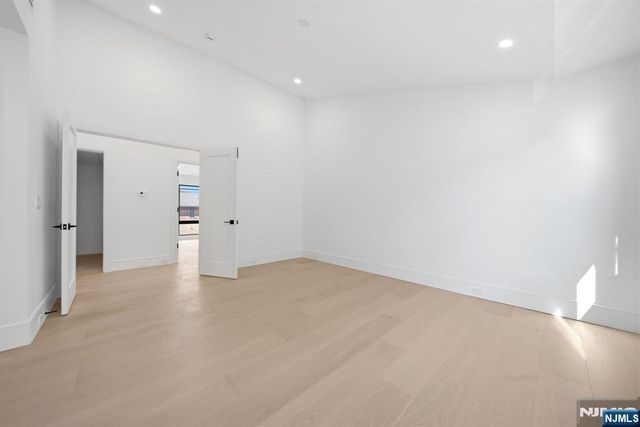 117 Henry Street A, Palisades Park, NJ 07650