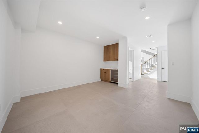 117 Henry Street A, Palisades Park, NJ 07650