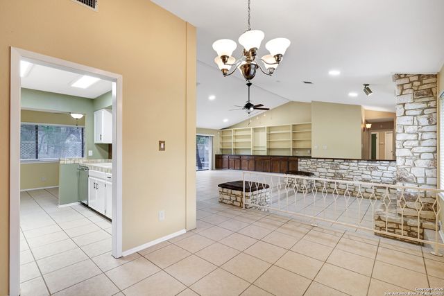 4710 Paradise Woods, San Antonio, TX 78249