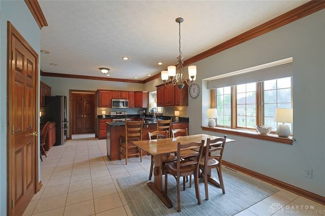 638 Primrose Lane, Tipp City, OH 45371