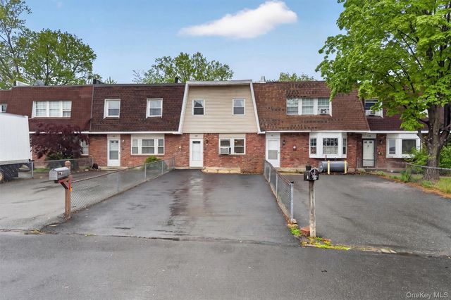 80 Sarah Lane, Middletown, NY 10941