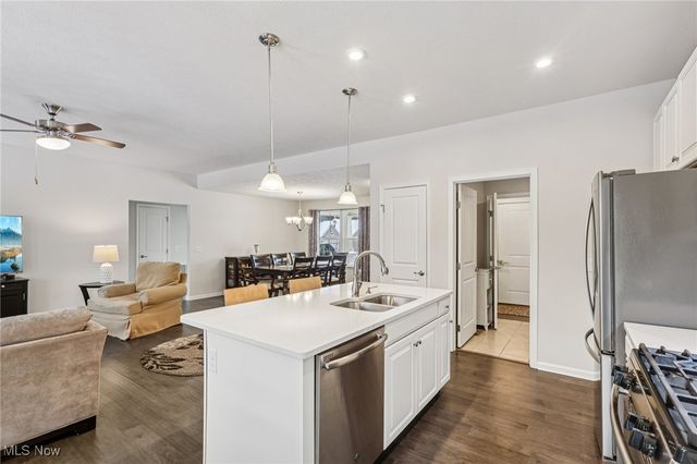 1951 E Woodland Drive, Akron, OH 44313