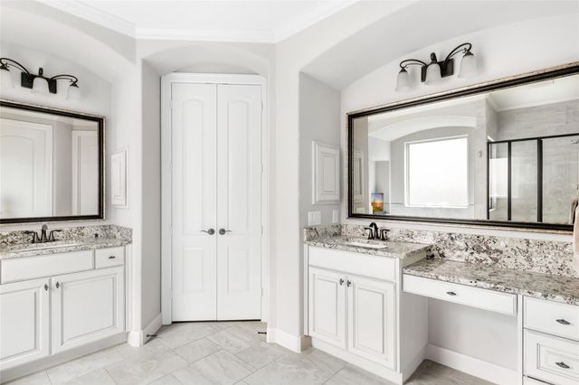 18931 Wild Thornberry Drive, Tomball, TX 77377