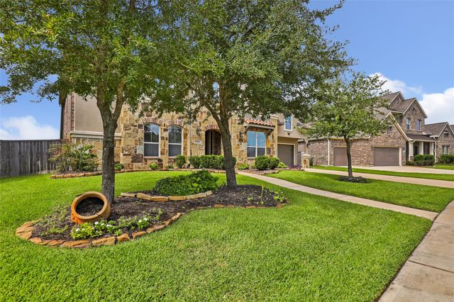 18931 Wild Thornberry Drive, Tomball, TX 77377