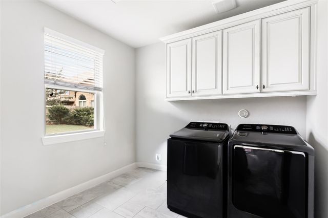18931 Wild Thornberry Drive, Tomball, TX 77377