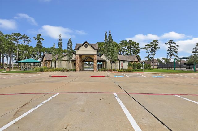 18931 Wild Thornberry Drive, Tomball, TX 77377