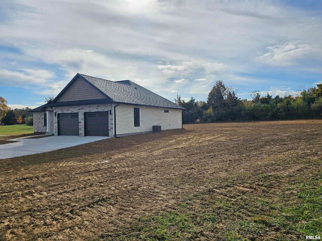 7140 Reeder Road, Marion, IL 62959