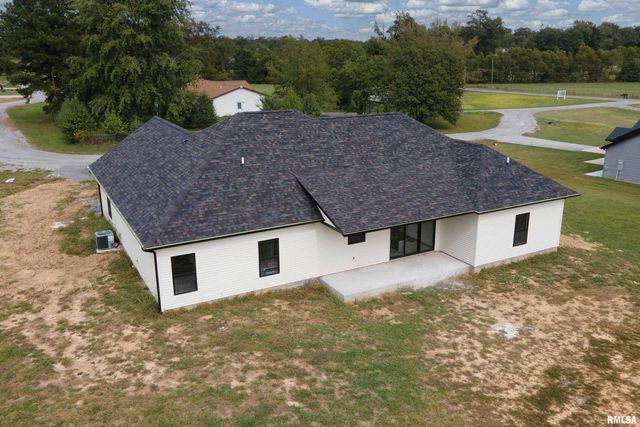 7140 Reeder Road, Marion, IL 62959