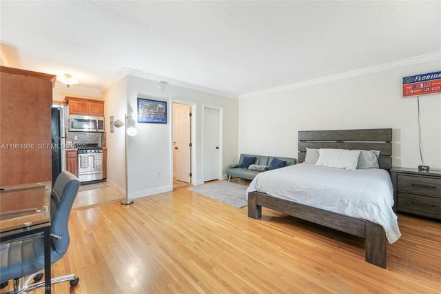 35 Antilla Ave 11, Coral Gables, FL 33134