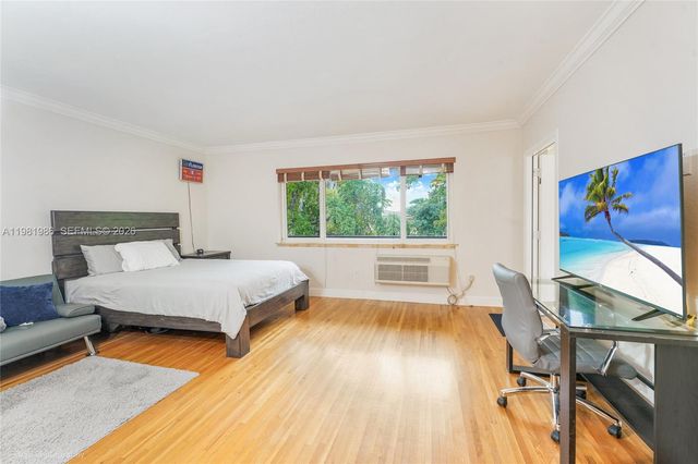 35 Antilla Ave 11, Coral Gables, FL 33134