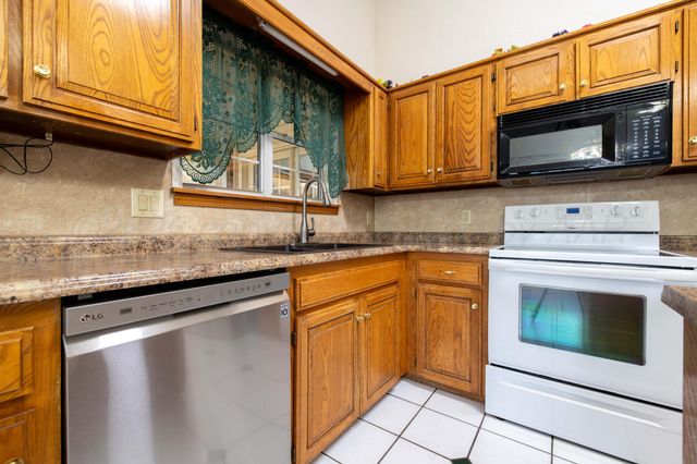 6904 MICHELLE Drive, Amarillo, TX 79109