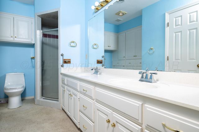 6904 MICHELLE Drive, Amarillo, TX 79109