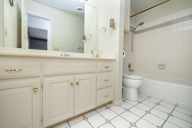 6904 MICHELLE Drive, Amarillo, TX 79109