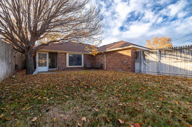 6904 MICHELLE Drive, Amarillo, TX 79109