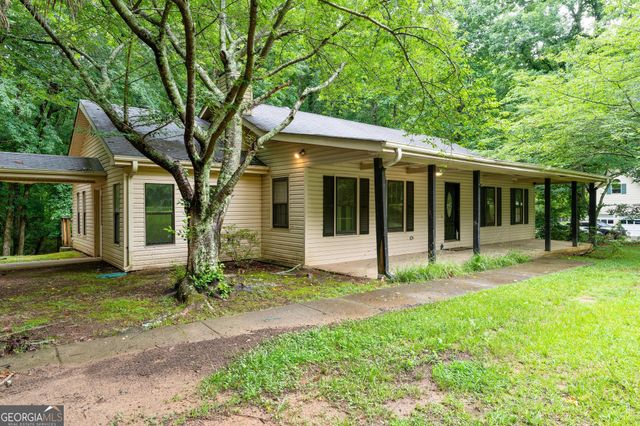150 Brooks Drive, Tyrone, GA 30290