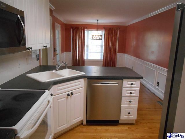 2811 Founder, Florence, SC 29501