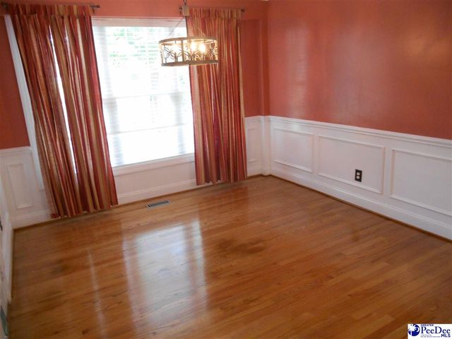 2811 Founder, Florence, SC 29501
