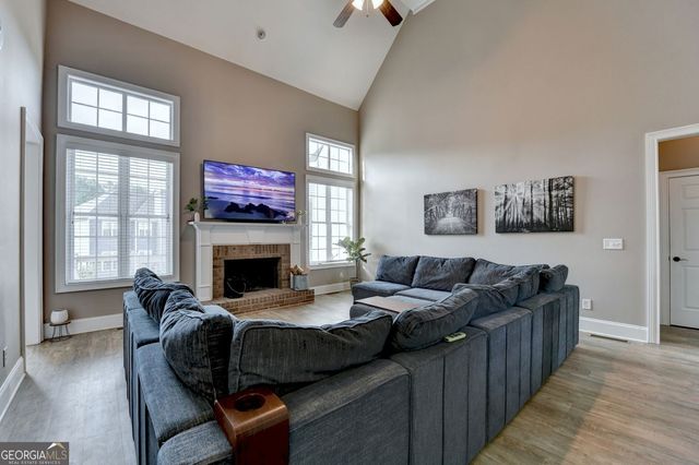 3235 Emma Marie Place NE, Buford, GA 30519