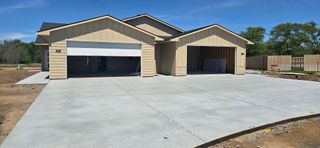 385/387 Trails Head, Goddard, KS 67052