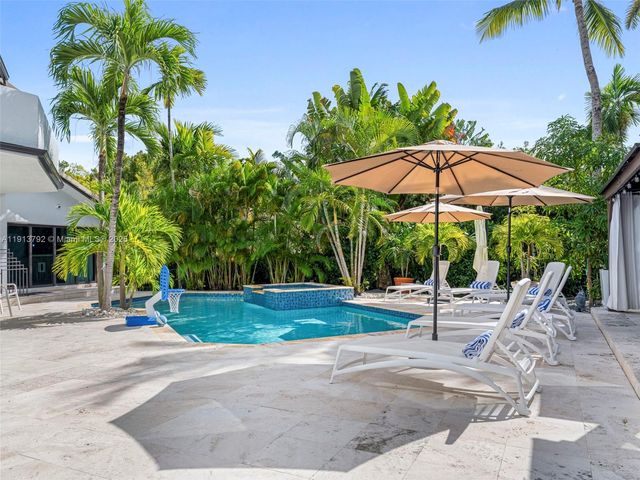 6180 Pine Tree Dr, Miami Beach, FL 33140