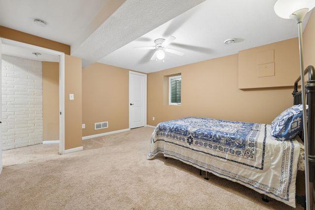 1425 Orkla Drive, Golden Valley, MN 55427