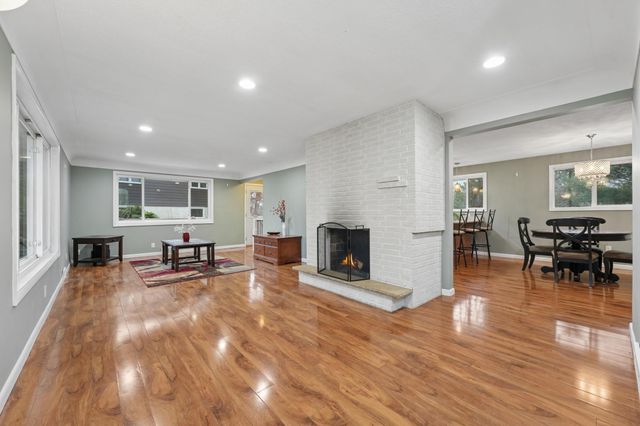 1425 Orkla Drive, Golden Valley, MN 55427