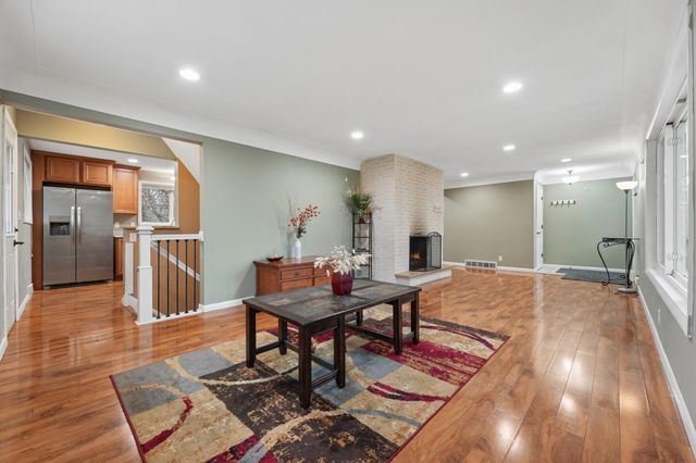 1425 Orkla Drive, Golden Valley, MN 55427