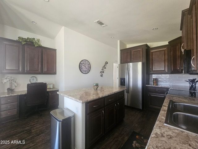 650 N Hawes Road 3123, Mesa, AZ 85207