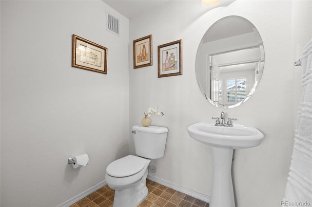 8470 Canyon Rim Trail 1, Englewood, CO 80112