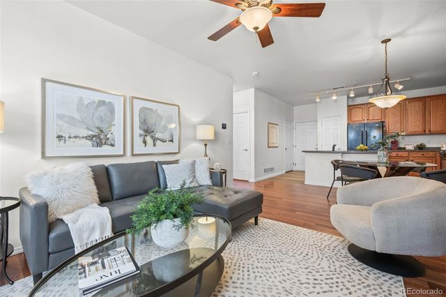 8470 Canyon Rim Trail 1, Englewood, CO 80112