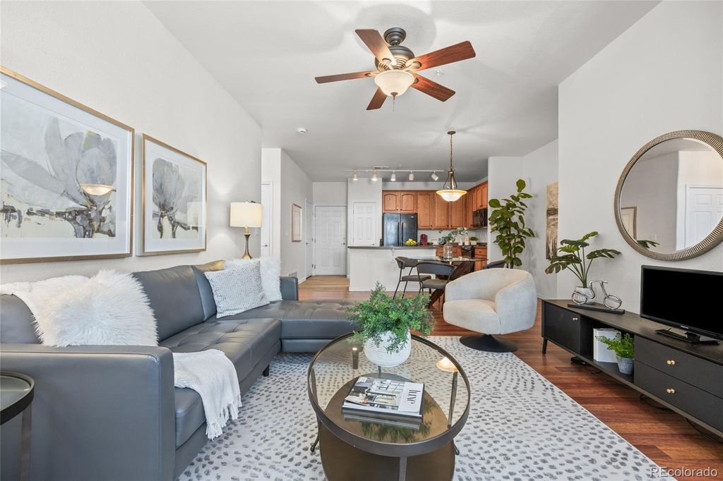 8470 Canyon Rim Trail 1, Englewood, CO 80112