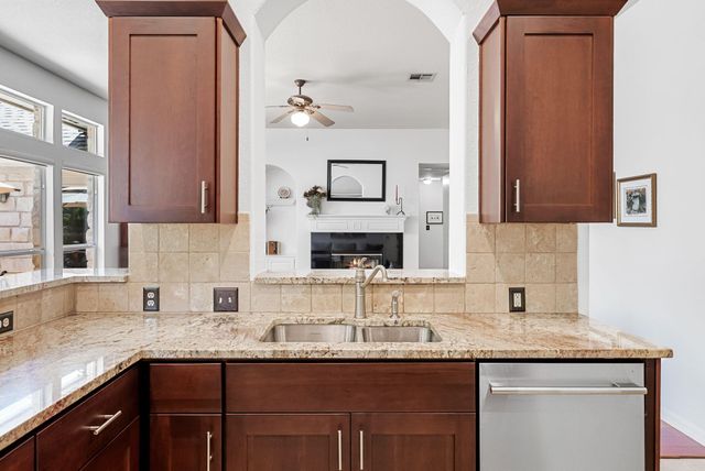 2905 Grimes Ranch RD, Austin, TX 78732