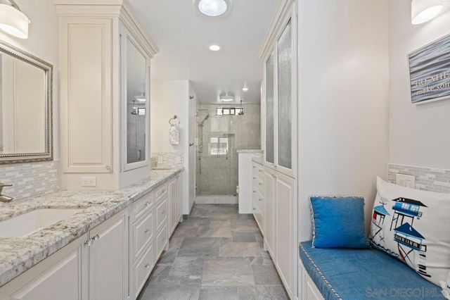 100 Coast 405, La Jolla, CA 92037