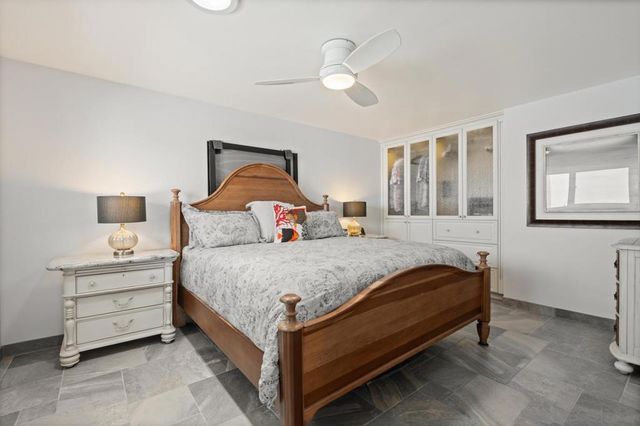 100 Coast 405, La Jolla, CA 92037