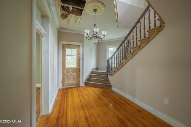 300 S Delaware Avenue, Columbus, KS 66725