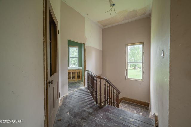 300 S Delaware Avenue, Columbus, KS 66725