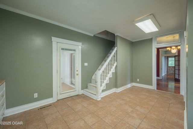 300 S Delaware Avenue, Columbus, KS 66725