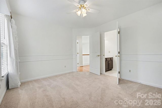 6123 Glen Manor Drive, Charlotte, NC 28269