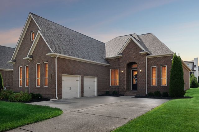 3639 Martins Mill Rd, Thompsons Station, TN 37179