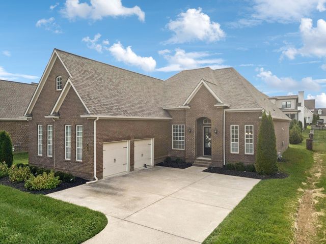 3639 Martins Mill Rd, Thompsons Station, TN 37179