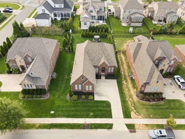 3639 Martins Mill Rd, Thompsons Station, TN 37179