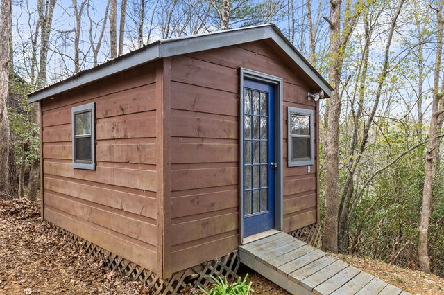160 Adams Circle, Mineral Bluff, GA 30559