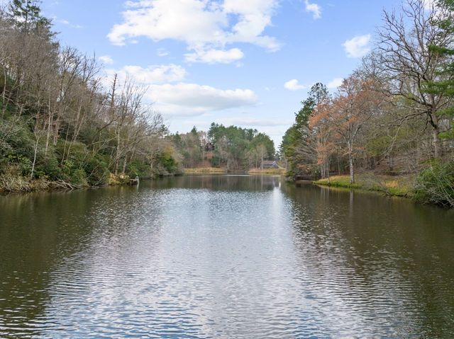 160 Adams Circle, Mineral Bluff, GA 30559